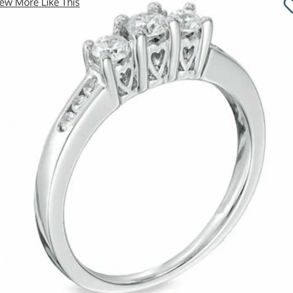 1/2 Carat Diamond ring 14k white gold - Picture 4 of 6